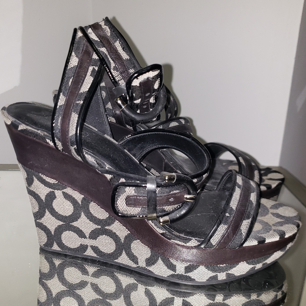 Coach maralee black wedges size 8.5